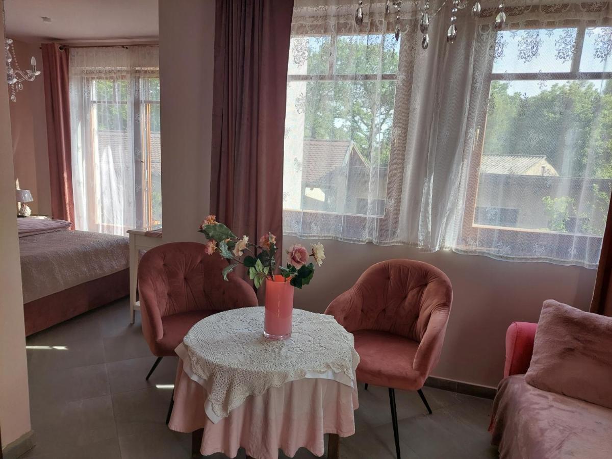Hotel La Brigitte Et Bernd à Hennigsdorf Extérieur photo